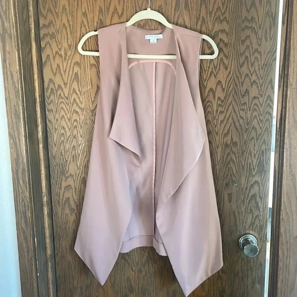 Dust‎ y Pink vest S